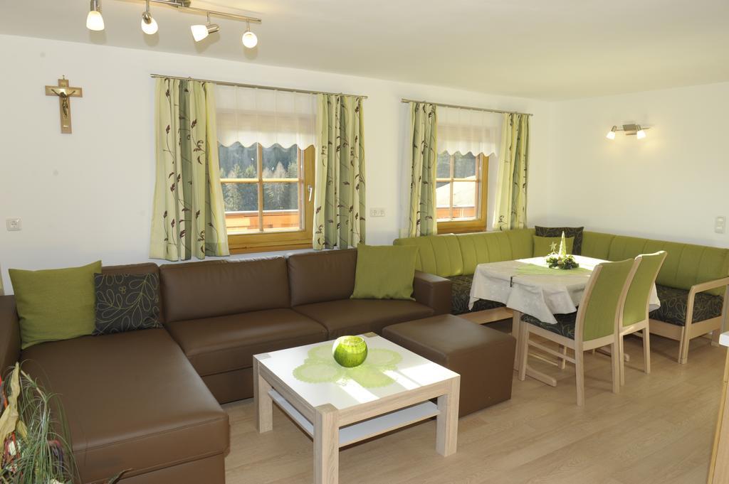 Ferienwohnung Urlaub am Raderhof in der Ferienregion Lungau Mauterndorf  Zimmer foto